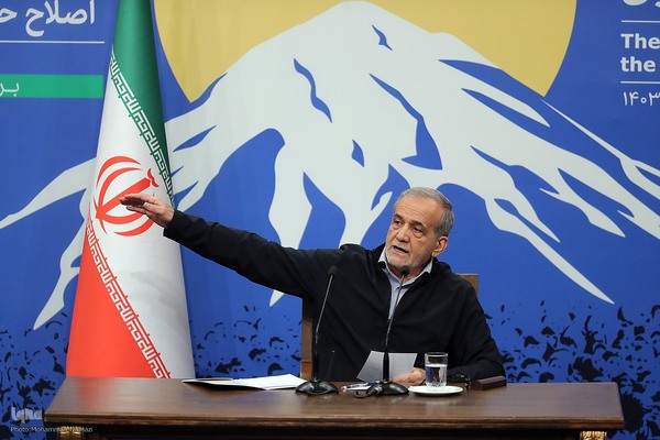 مسعود پزشکیان