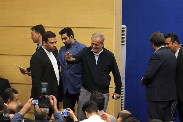 نخستین نشست خبری  رئیس‌جمهور مسعود پزشکیان