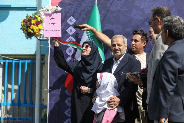 مراسم جشن شکوفه‌ها