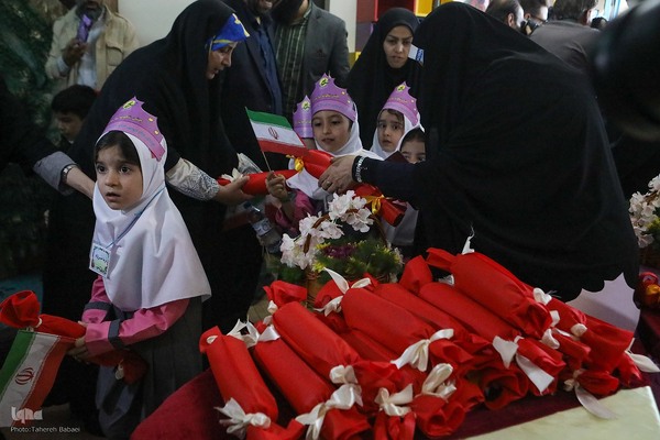 مراسم جشن شکوفه‌ها