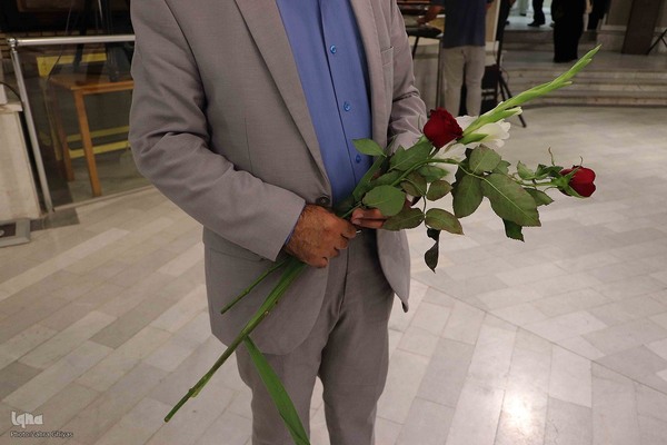 گلباران مزار استاد شهریار