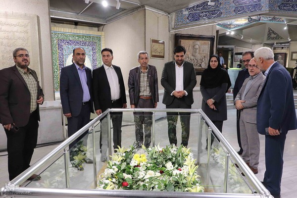 گلباران مزار استاد شهریار