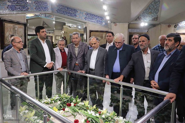 گلباران مزار استاد شهریار