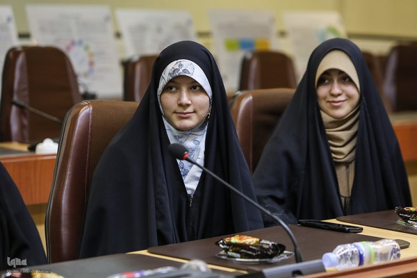 تشکیل نمایشگاه اینفوگرافی قرآنی در ایکنا