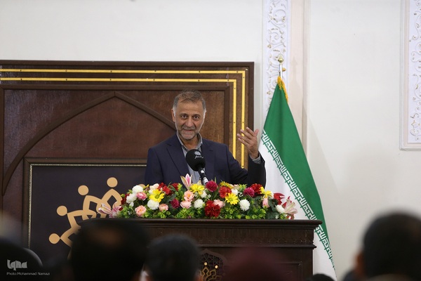 حسین کلباسی اشتری استاد فلسفه دانشگاه علامه طباطبایی