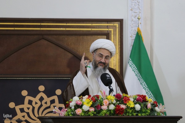  آیت الله شیخ محمد علی بهبهانی استاد حوزه علمیه قم