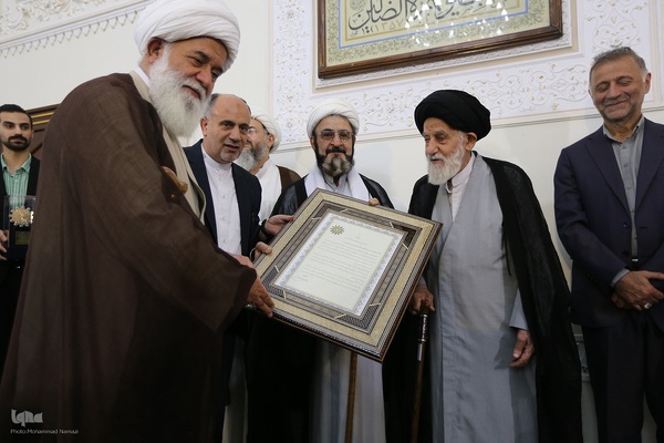 مراسم بزرگداشت آیت‌الله بهجت