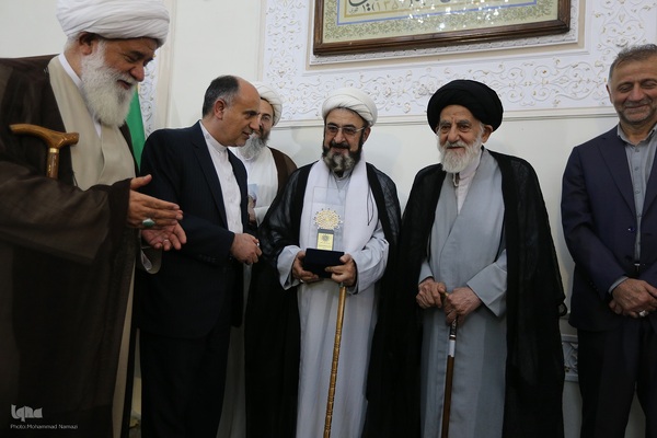 مراسم بزرگداشت آیت‌الله بهجت