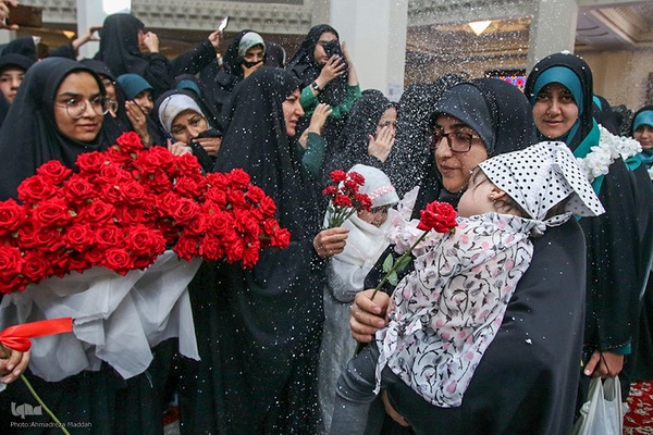 تجلیل از ۴۷۰ حافظ قرآن همراه با گرامیداشت شهدای قرآنی فارس