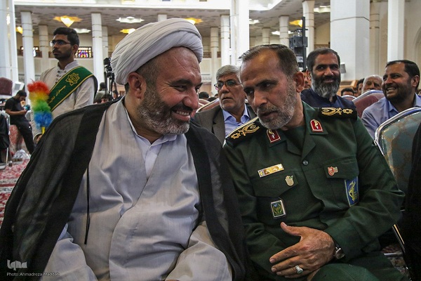 تجلیل از ۴۷۰ حافظ قرآن همراه با گرامیداشت شهدای قرآنی فارس