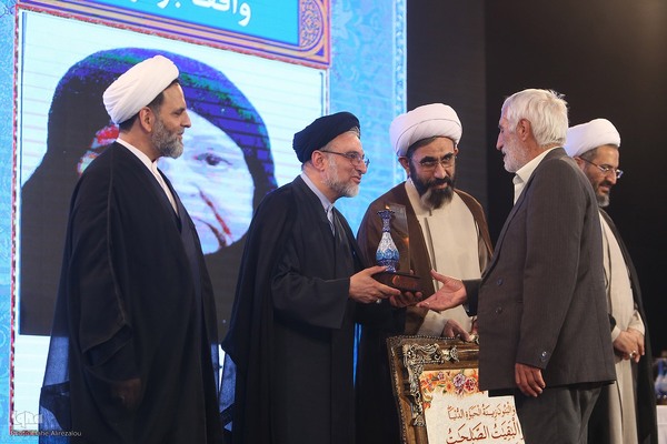 مراسم تجلیل از واقفان برتر