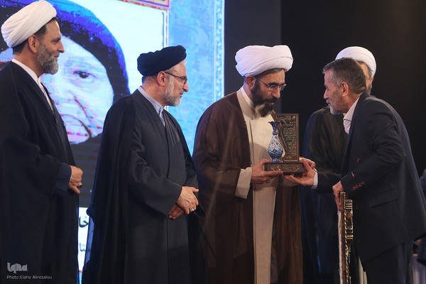 مراسم تجلیل از واقفان برتر