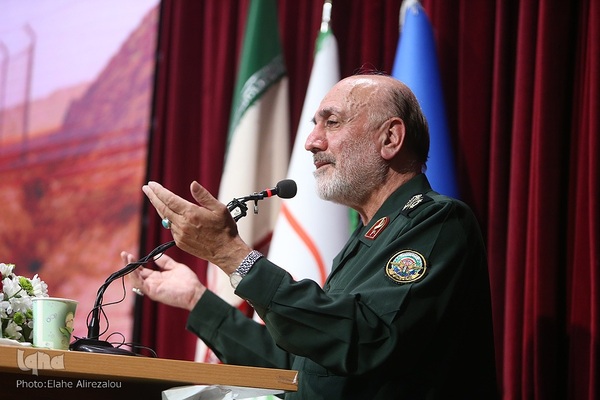 یادبود حضور ایثارگرانه جامعه پزشکی در دفاع مقدس