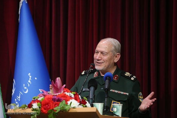 یادبود حضور ایثارگرانه جامعه پزشکی در دفاع مقدس