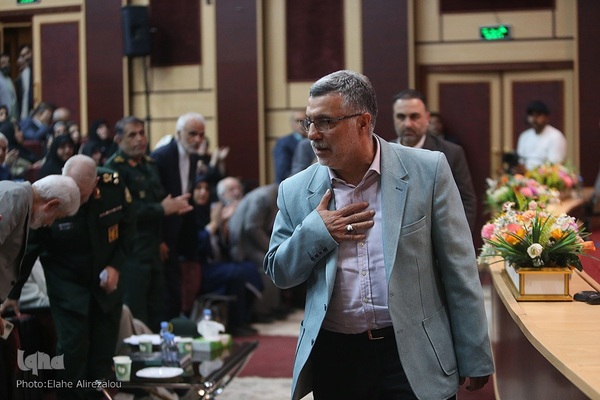 یادبود حضور ایثارگرانه جامعه پزشکی در دفاع مقدس