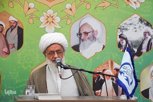 همایش بزرگداشت علامه حسن‌زاده آملی (ره) در اصفهان
