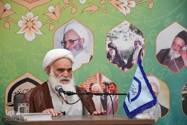 همایش بزرگداشت علامه حسن‌زاده آملی (ره) در اصفهان