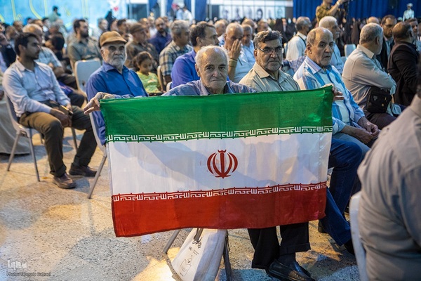 مراسم سراسری مهمانی لاله‌ها