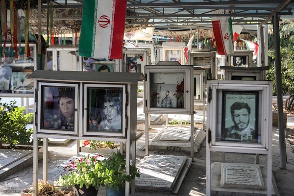 مراسم سراسری مهمانی لاله‌ها