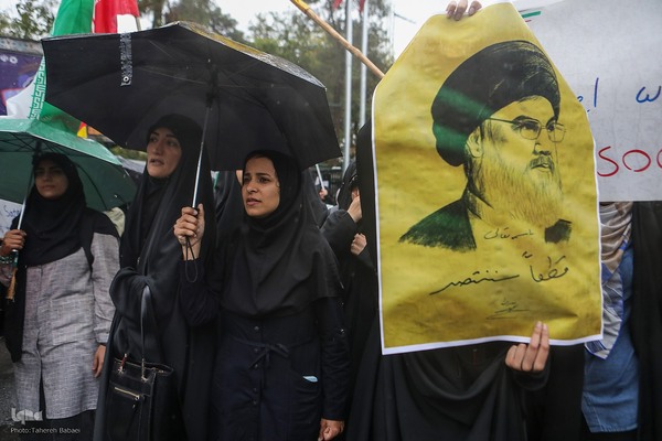 تجمع ضدصهیونیستی دانشجویان دانشگاه تهران