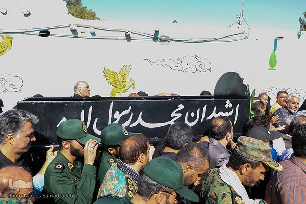 آیین تشییع و خاکسپاری پیکر مادر شهید خرازی