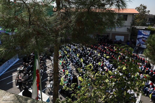 مراسم شور عاطفه‌ها و نواختن زنگ عاطفه‌ها