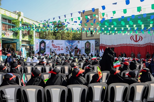 مراسم شور عاطفه‌ها و نواختن زنگ عاطفه‌ها