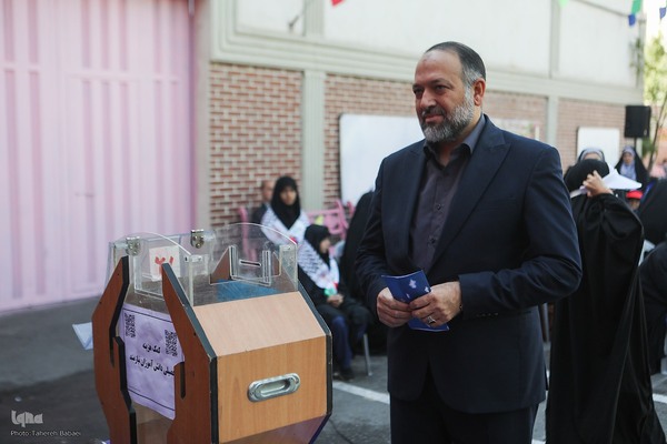 مراسم شور عاطفه‌ها و نواختن زنگ عاطفه‌ها