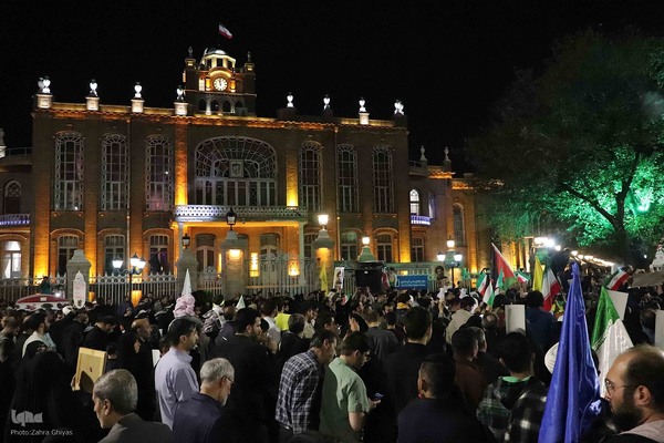 شادمانی مردم تبریز از عملیات «وعده صادق ۲»