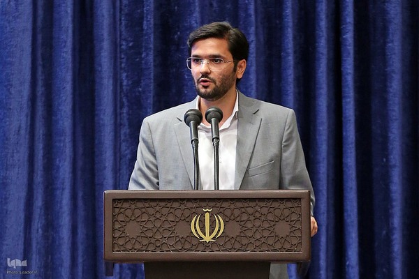 دیدار جمعی از نخبگان، استعدادهای برتر علمی و رتبه‌های برتر کنکور با رهبر انقلاب