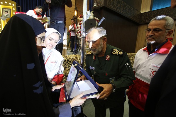 اجلاسیه ۳۲۳ شهید امدادگر دفاع مقدس