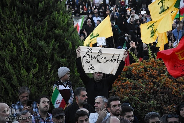 تجمع بزرگ مردم اصفهان در حمایت از عملیات «وعده صادق ۲»