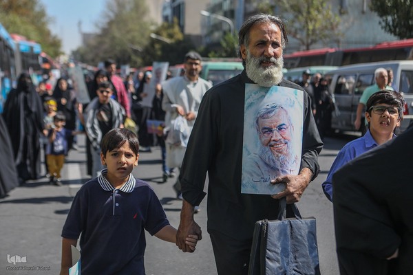 حضور پرشور مردم در نماز جمعه تهران