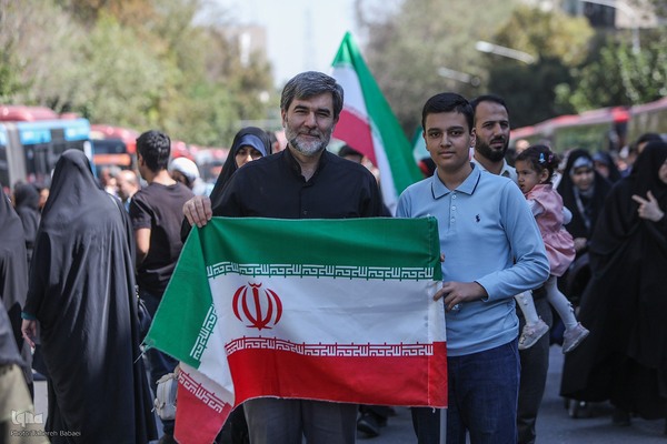 حضور پرشور مردم در نماز جمعه تهران