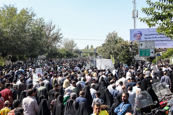 حضور پرشور مردم در نماز جمعه تهران