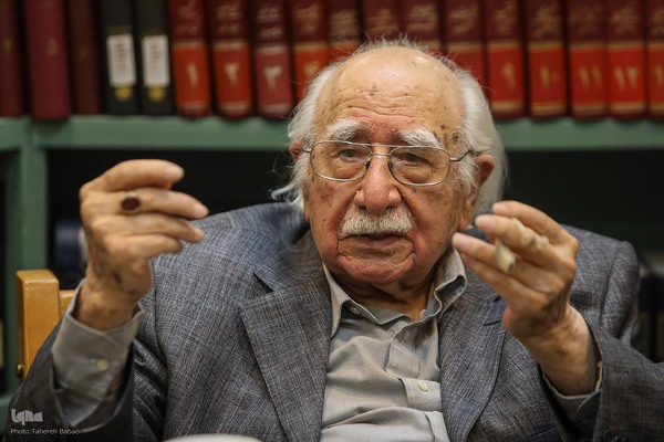 سیدفتح‌الله مجتبایی