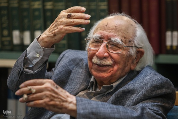 سیدفتح‌الله مجتبایی