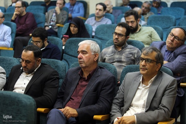 نشست گفتمان وفاق؛ دولت و جامعه در ایران