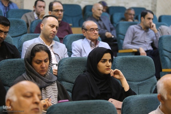 نشست گفتمان وفاق؛ دولت و جامعه در ایران