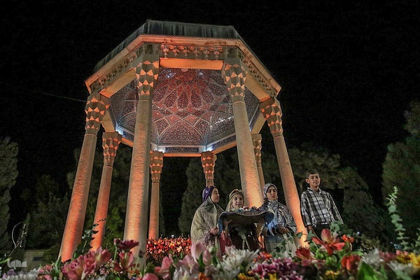 آیین بزرگداشت یاد روز حافظ شیرازی