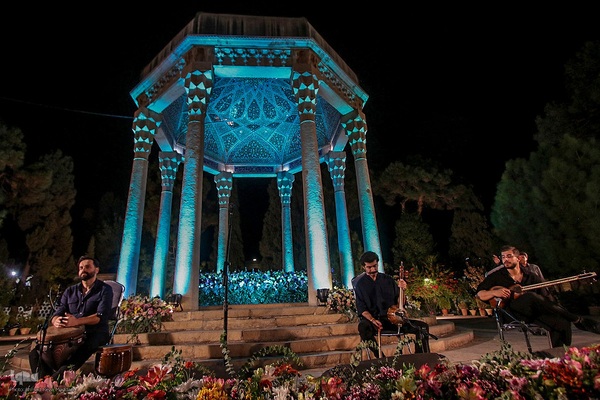 آیین بزرگداشت یاد روز حافظ شیرازی