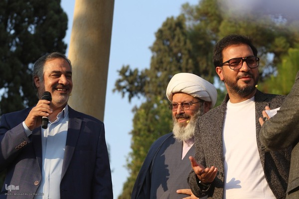 حافظیه شیراز میزبان «محفل» شد