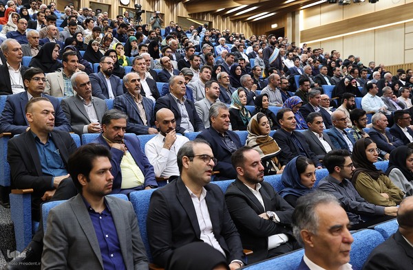 آیین آغاز سال تحصیلی جدید در دانشگاه‌ها