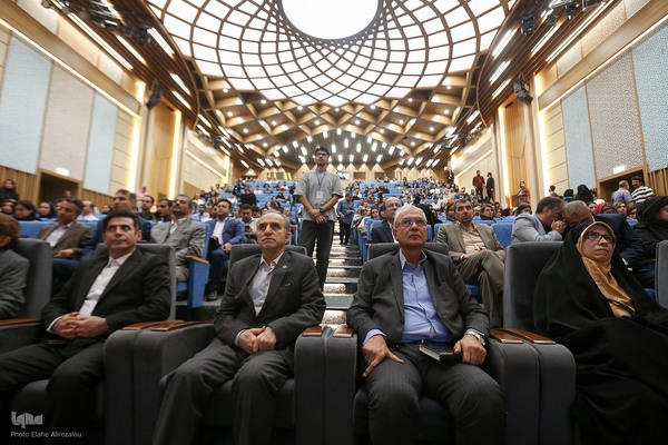 افتتاح دومین نمایشگاه کار دانشگاه تهران