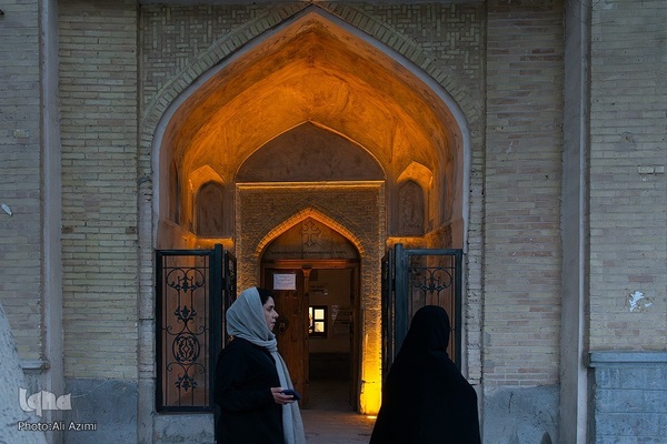 گذری بر جلفای نو