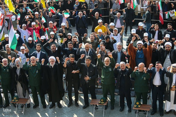 مراسم تشییع سرلشکر شهید نیلفروشان