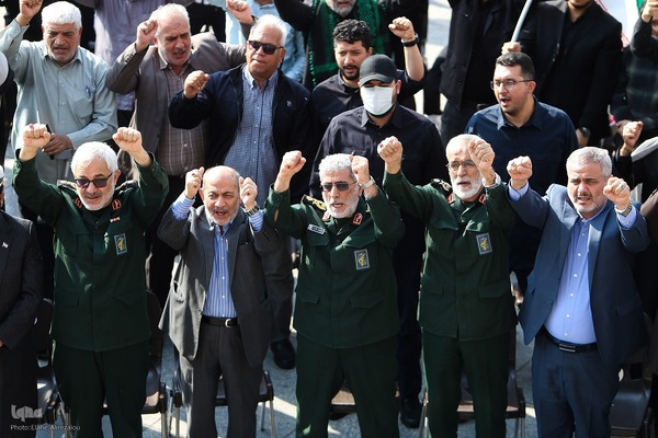 مراسم تشییع سرلشکر شهید نیلفروشان