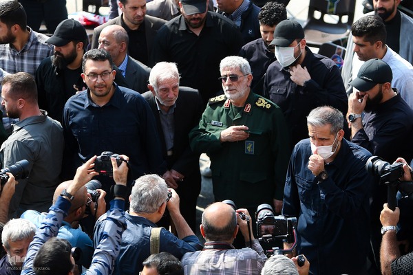 مراسم تشییع سرلشکر شهید نیلفروشان