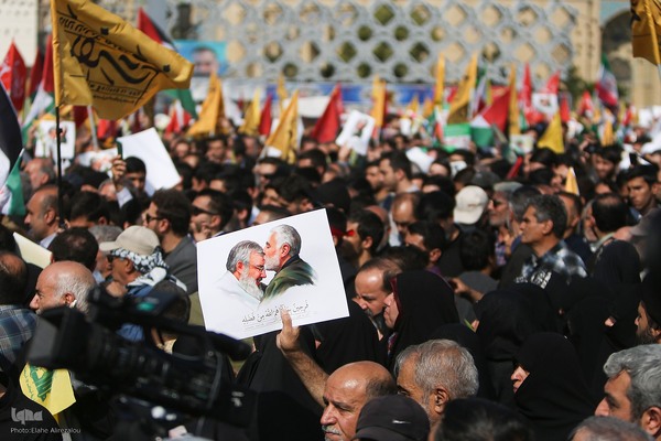 مراسم تشییع سرلشکر شهید نیلفروشان