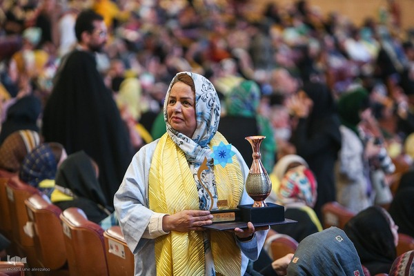 ویژه برنامه هفته ملی سلامت با حضور 1500 سالمند در برج میلاد